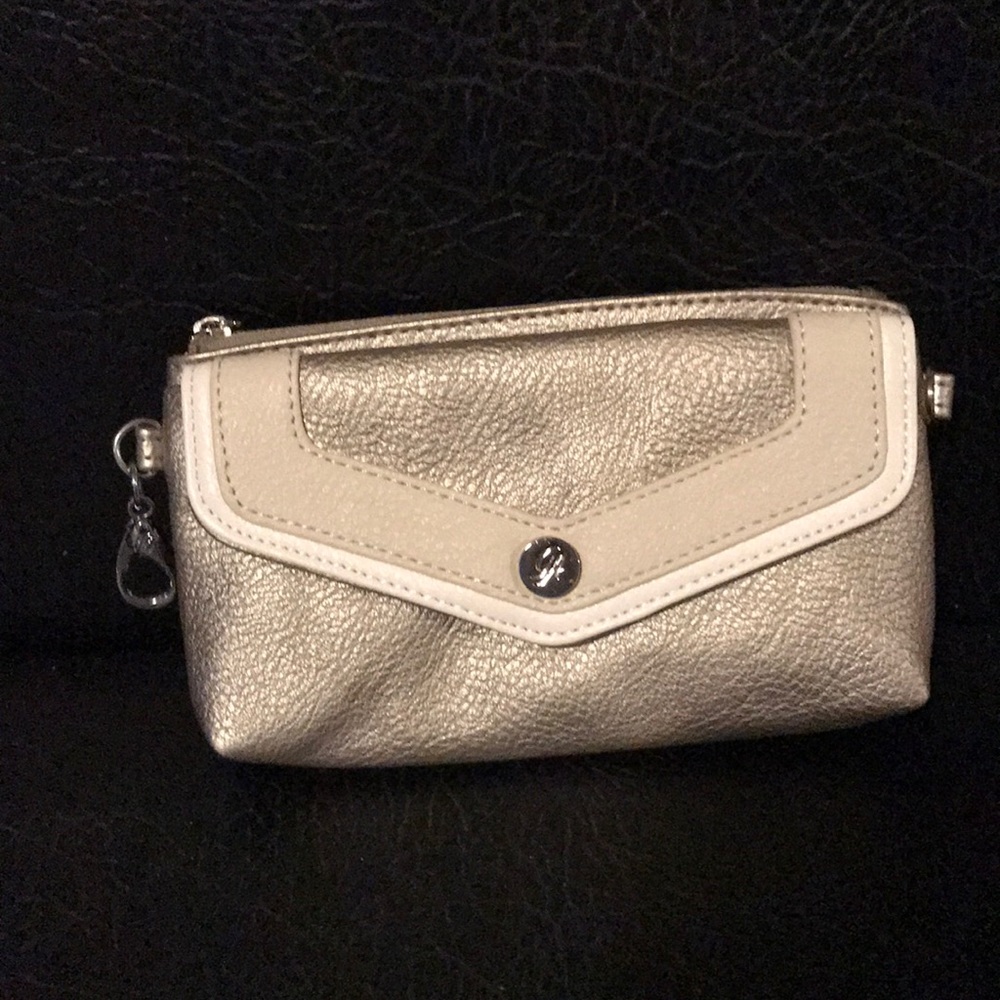 Grace Adele wristlet
